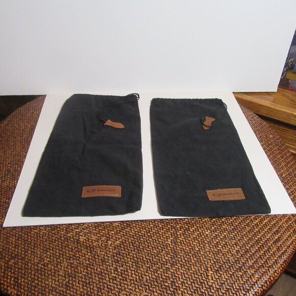 Pair of Large Oakley Dust Bags - Picture 1 of 3
